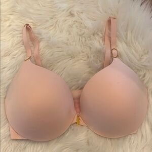 Victoria’s Secret Push-up 34DD